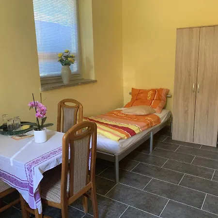 Goldener Drache Apartment *